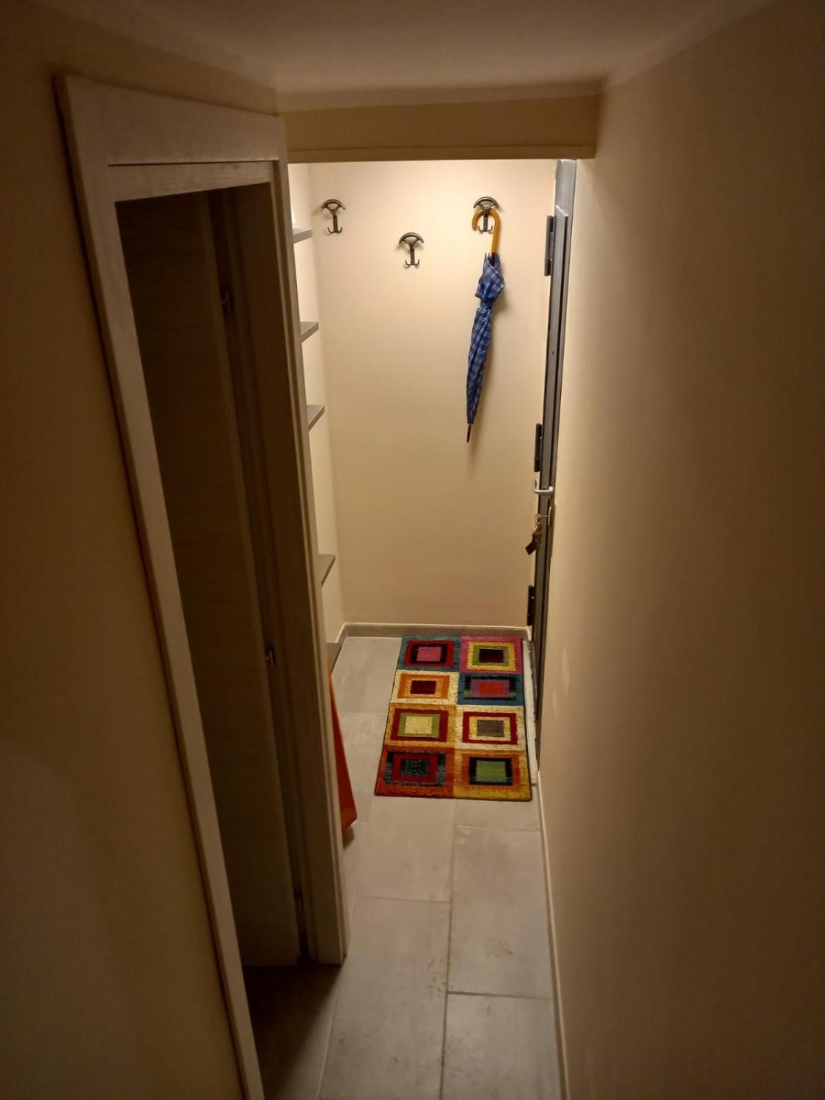 In Guest - Very Consisting Of 2 Very Comfortable Sofa Beds With En-suite Bathroom